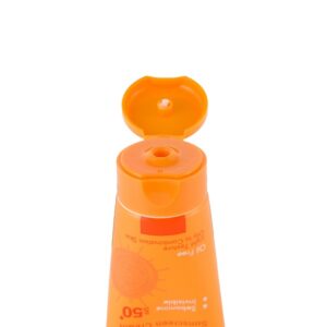 کرم ضد آفتاب بی رنگ نئودرم مدل SPF+50 پوست چرب حجم 50 میلی لیتر
