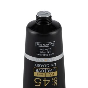 کرم ضد آفتاب بی رنگ سینره با SPF45 برای آقایان حجم 50 میلی لیتر