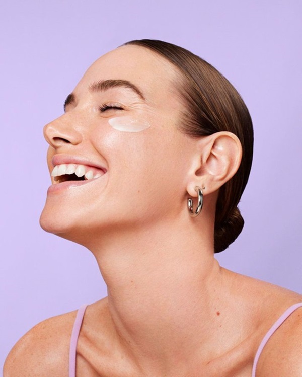 لوازم آرایشی تاریخ‌مصرف‌گذشته